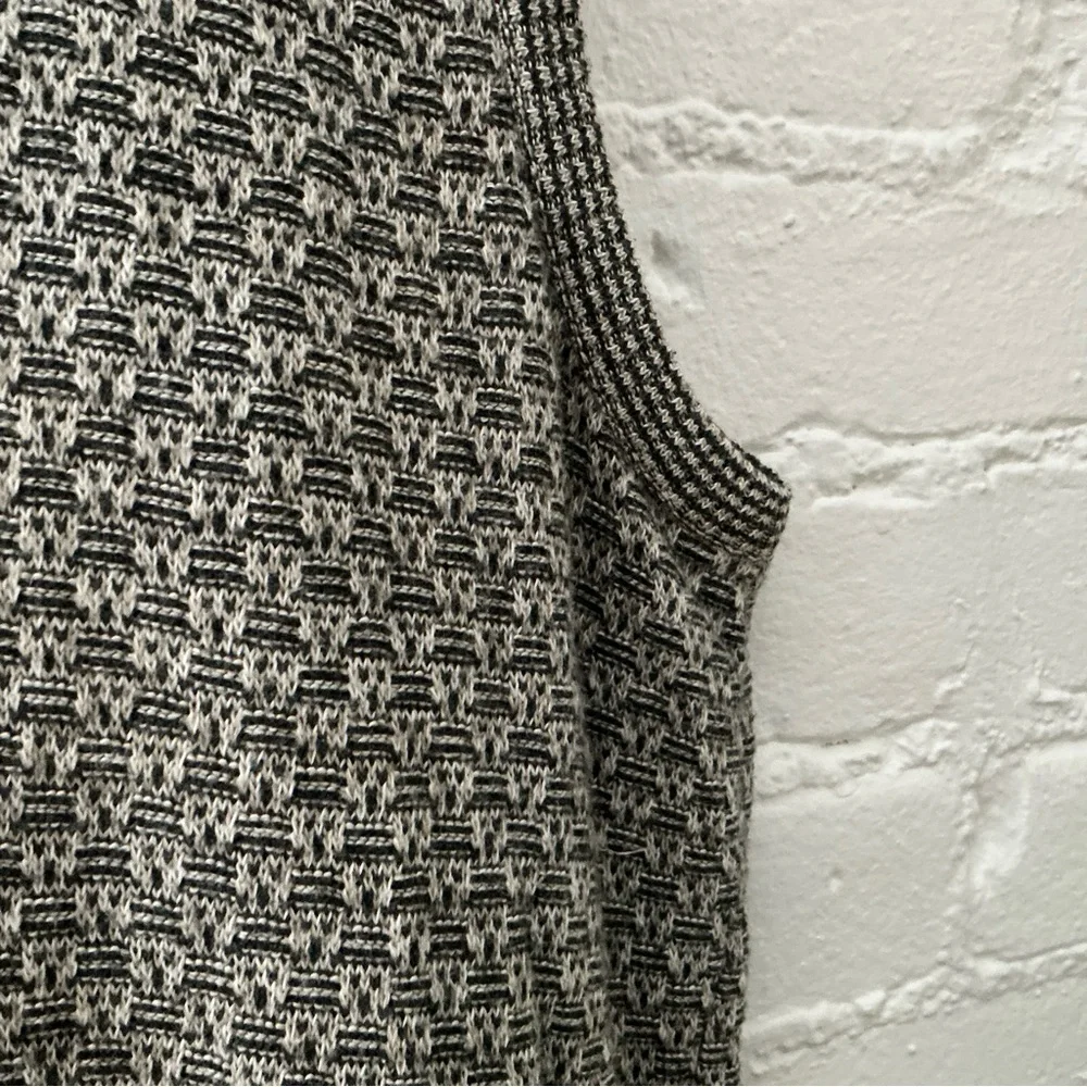 Mens Vintage Cotton Linen Blend Sweater Vest V-Neck Made In Italy Size XL Tan - Picture 5 of 14